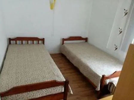 Kuca Panic Apartment *